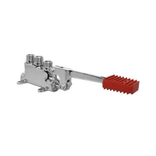 ROBINET À PÉDALE MÉLANGEUR...